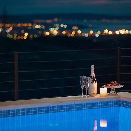 Villa La Familia Klis